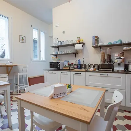 לינה וארוחת בוקר Casa Livia